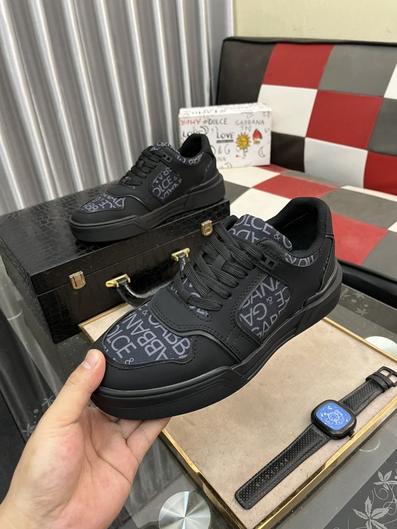 Dolce Gabbana Low Shoes